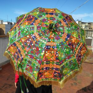 Sombrilla parasol bordada